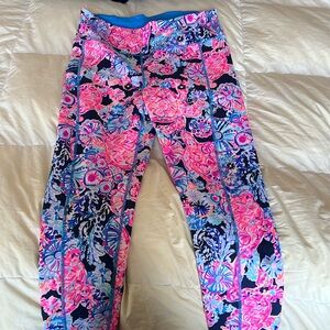 Lilly size large legging